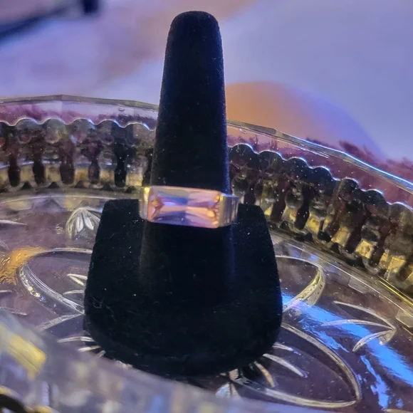 Sterling Silver Marked 925 Elegant Pink Gemstone Ring - Picture 3 of 7